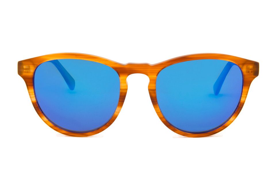 Retro okulary przeciwsłoneczne z niebieskimi szkłami