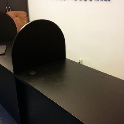 Meble biurowe do biura na wymiar PRODUCENT dla biur biurka kontenerki szafy komody