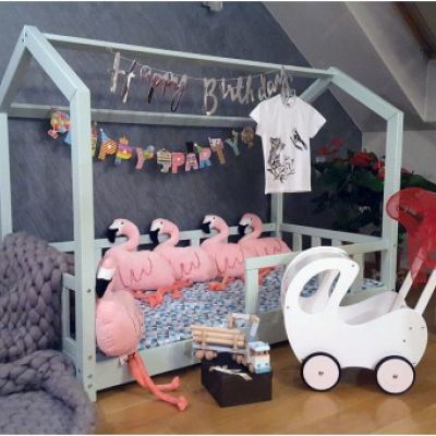 Łóżko domek dziecięce malowane na różowo Bella drewniane