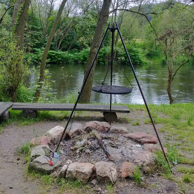 Camping Wleń Zarzecze góry lasy rzeka zaprasza na wypoczynek