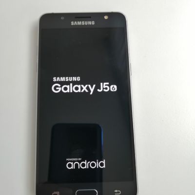 Idealny SAMSUNG GALAXY J5, 2016, 16 GB ,grafitowy bez blokad
