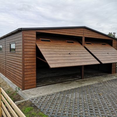 Garaż dwustanowiskowy drewnopodobny 5x7 dwuspadowy blaszak, hala, garaż, okna, bramy