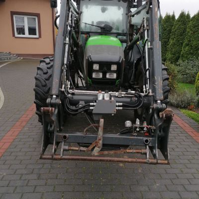 Traktor Deutz-Fahr Deutz Fahr Agrofarm 100 2009r
