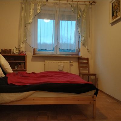 Wynajmę bezpośrednio, niedrogo  mieszkanie w Warszawie w dzielnicy Bielany