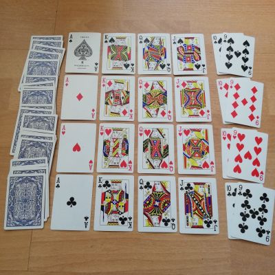 Karty do gry USA kolekcja nr 8 talia 2 x 24 sztuki
