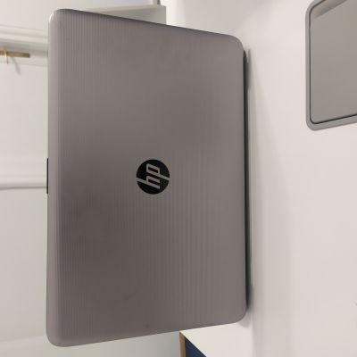 Syndyk sprzeda laptop HP 250 G5 Notebook PC