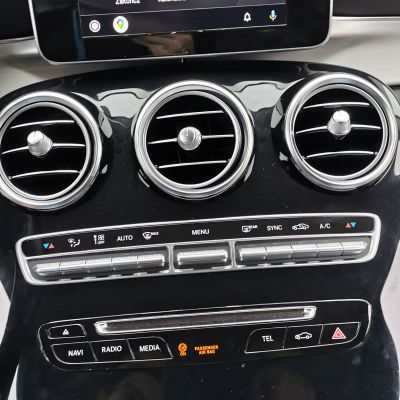 Carplay Android Auto montaż aktywacja w fabrycznych systemach auta