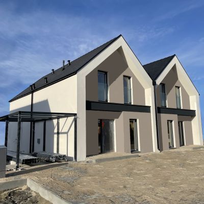 Nowy dom w Radwanicach, nowoczesny projekt