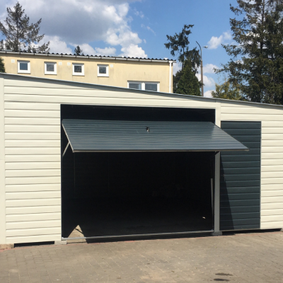 Garaż dostawka 5,3 x 6 m, konstrukcja stalowa, z przeznaczeniem pod mechanikę