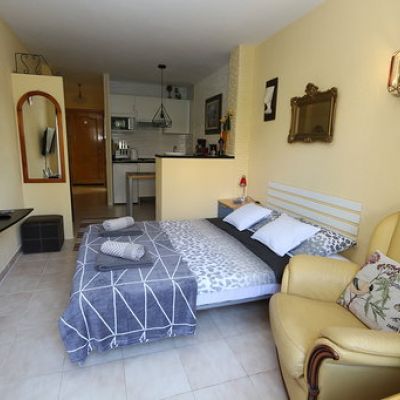 *Sympatyczny Apartament dla 2-osób na słonecznym wybrzeżu Hiszpanii. THE APARTMENT FOR YOU.