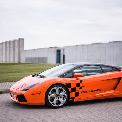 Chcesz wynająć Lamborghini, wejdź na Devil-Cars.pl