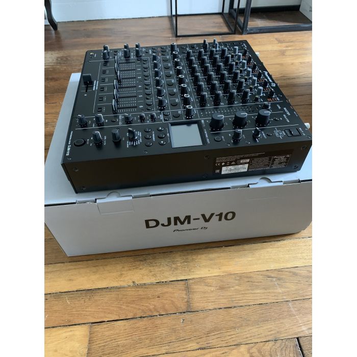 Pioneer CDJ-3000, Pioneer CDJ 2000NXS2, Pioneer DJM 900NXS2, Pioneer DJ DJM-V10 , Pioneer CDJ-TOUR1 , Pioneer DJM-TOUR1,  Pioneer DJ XDJ-RX3, Pioneer XDJ XZ, Pioneer DJ DDJ-REV7, Pioneer DDJ 1000, Pioneer DDJ 1000SRT