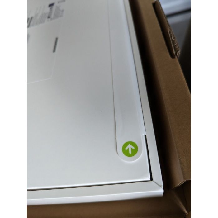 *SEALED!* 16-inch Apple MacBook Pro M2 MAX 12-core CPU 38-core GPU 32gb RAM 1TB