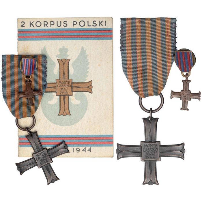KUPIĘ WOJSKOWE STARE ODZNACZENIA,ODZNAKI,MEDALE,ORDERY,MILITARIA TELEFON 694972047