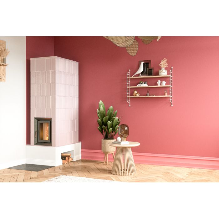 Zdrowy piec kaflowy nowej generacji z widokiem ognia.