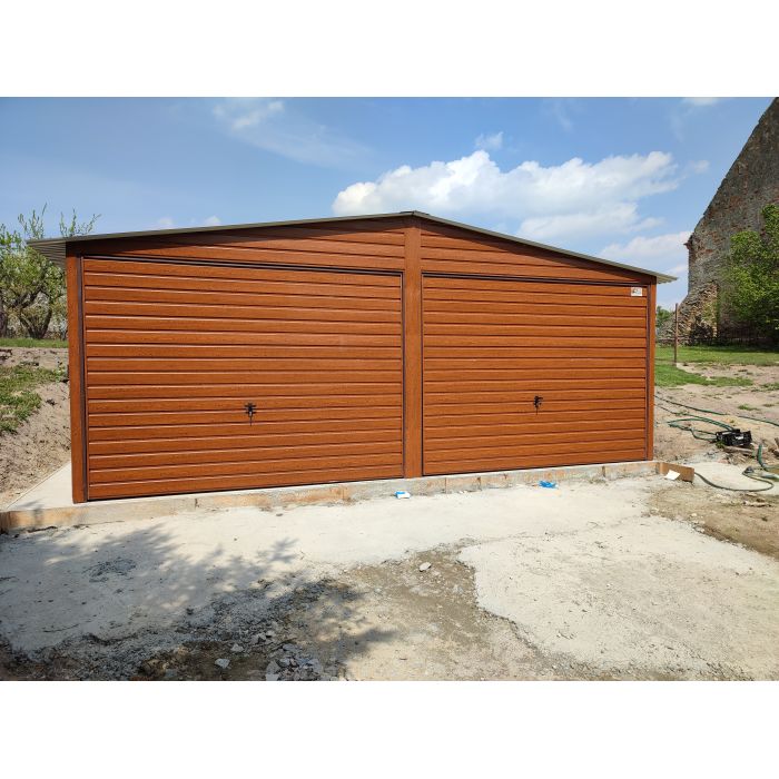 Garaż/domek ogrodowy z drewutnią, altana blaszana z dodatkową wiatą - GRZYWSTAL