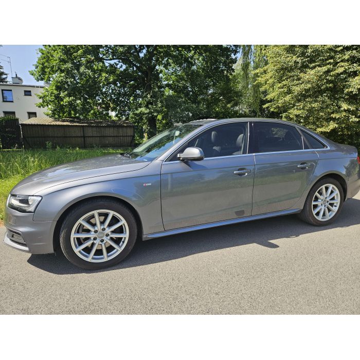 Audi a4 s-line 2015 2l 220km 204tys km