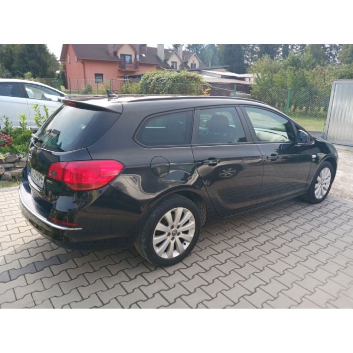 Opel Astra J 2.0 automat, kombi, wersja poliftowa