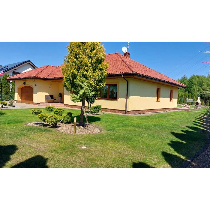 Piękny inteligentny dom w Polsce