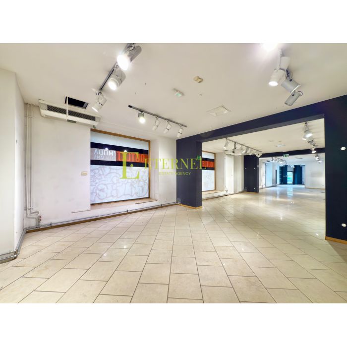 Prestiżowy lokal handlowy 287 m² w Starym Mieście Kraków – ul. Zwierzyniecka