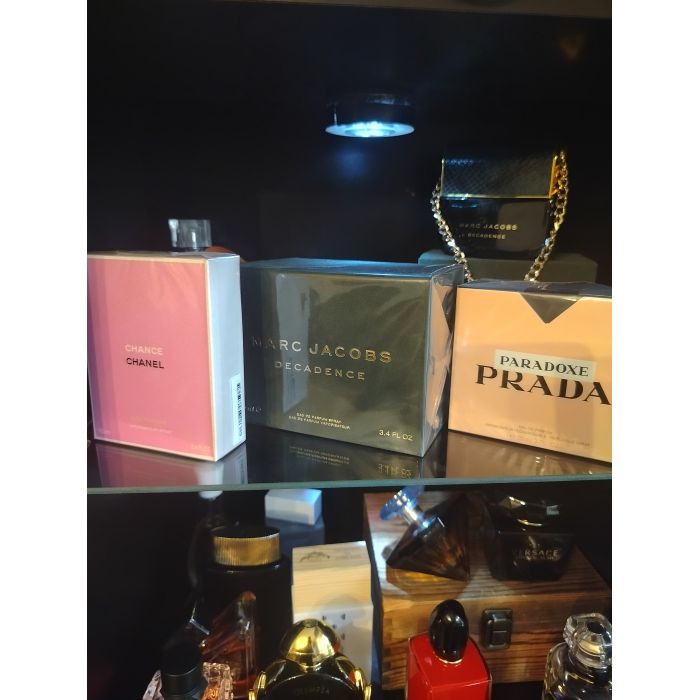 Perfumy męskie i damske