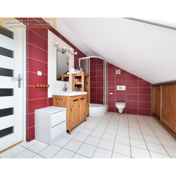 dom jednorodzinny - możliwa zamiana na mieszkanie