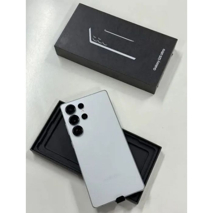 Samsung Galaxy S25 Ultra , Samsung Galaxy S25, Samsung Galaxy S25+ , Samsung Galaxy S24 Ultra, Samsung Galaxy Z Fold7, Samsung Galaxy Z Flip7, Apple iPhone 17 Pro Max, iPhone 17 Pro, iPhone 17 , iPhone Air , iPhone 16 Pro Max, iPhone 16 Pro