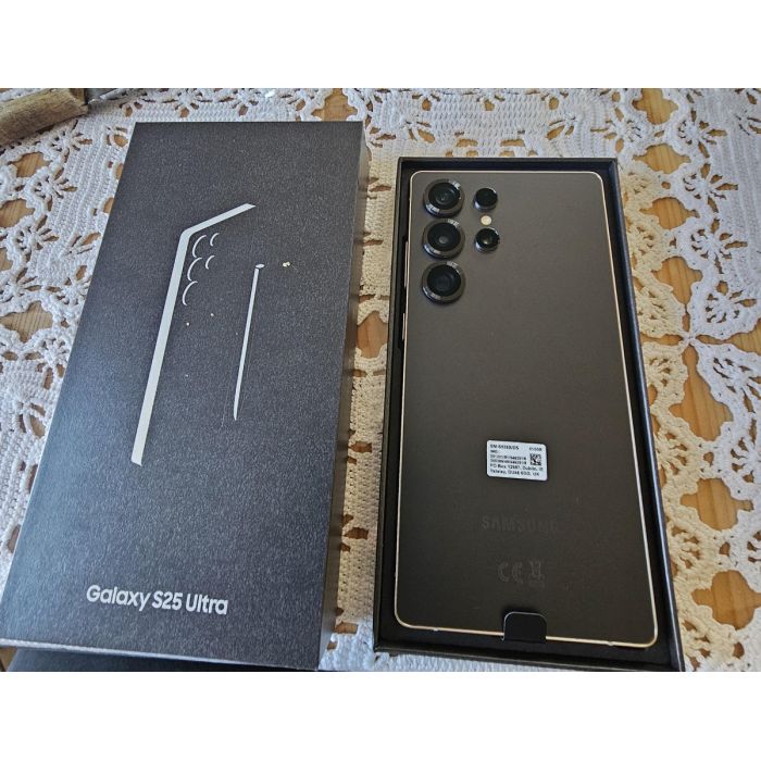 Samsung Galaxy S25 Ultra , Samsung Galaxy S25, Samsung Galaxy S25+ , Samsung Galaxy S24 Ultra, Samsung Galaxy Z Fold7, Samsung Galaxy Z Flip7, Apple iPhone 17 Pro Max, iPhone 17 Pro, iPhone 17 , iPhone Air , iPhone 16 Pro Max, iPhone 16 Pro