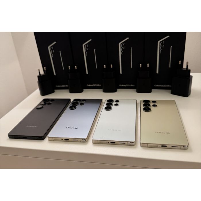 Samsung Galaxy S25 Ultra , Samsung Galaxy S25, Samsung Galaxy S25+ , Samsung Galaxy S24 Ultra, Samsung Galaxy Z Fold7, Samsung Galaxy Z Flip7, Apple iPhone 17 Pro Max, iPhone 17 Pro, iPhone 17 , iPhone Air , iPhone 16 Pro Max, iPhone 16 Pro