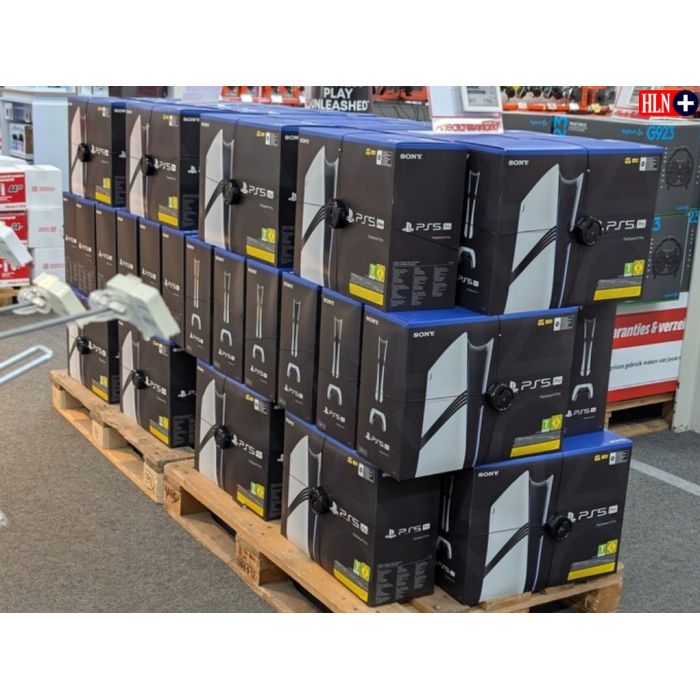 konsola do gier Sony PlayStation PS5 Pro, konsola do gier Sony PlayStation PS5 Slim, konsola do gier Nintendo Switch 2, konsola do gier Microsoft Xbox Series X 2TB