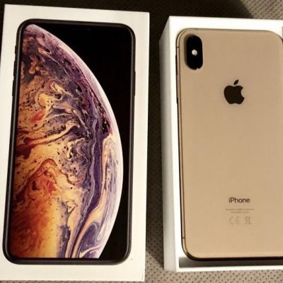 Samsung Galaxy S10 128GB = 500 EUR, Samsung Galaxy S10+ 128GB = 550 EUR , Whatsapp  : +27837724253