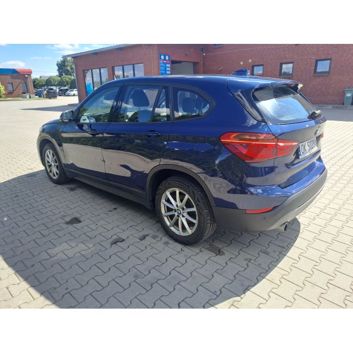 Samochód bmw x1 f 48 18d