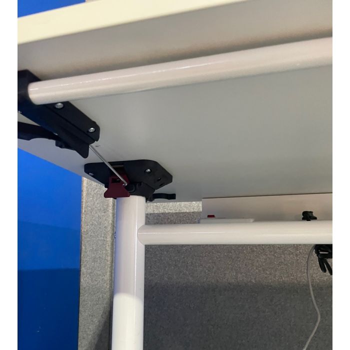 Biurko-stół konferencyjny składany na kółkach z teleportem