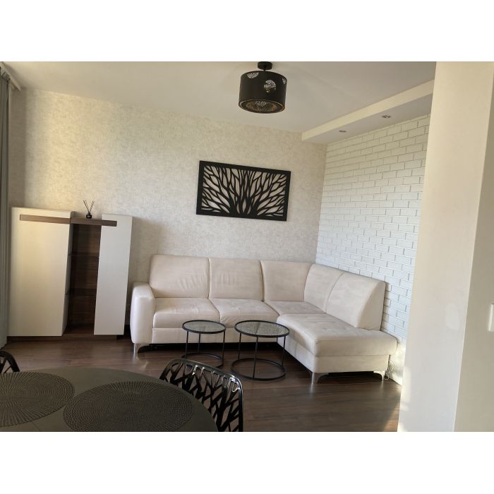 Nowoczesne 3-pokojowe mieszkanie 50 m² z loggią – wysoki standard