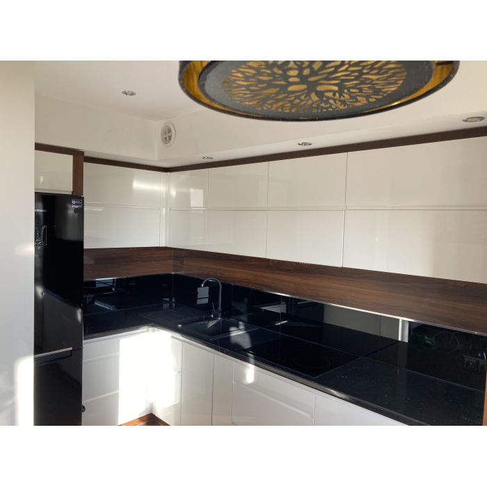 Nowoczesne 3-pokojowe mieszkanie 50 m² z loggią – wysoki standard