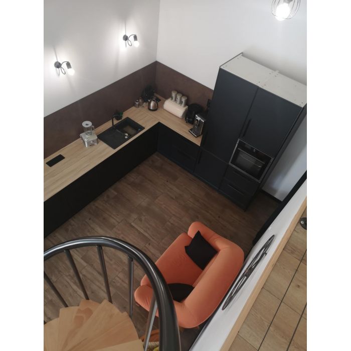 DOM Z 2 NIEZALEŻNYMI MIESZKANIAMI + HALA GARAŻOWA 150 M2 WAŁDOWO KRÓLEWSKIE