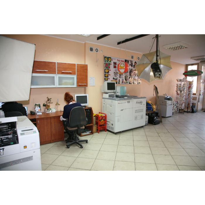 Sprzedam lub wynajmę zaklad Fotograficzny