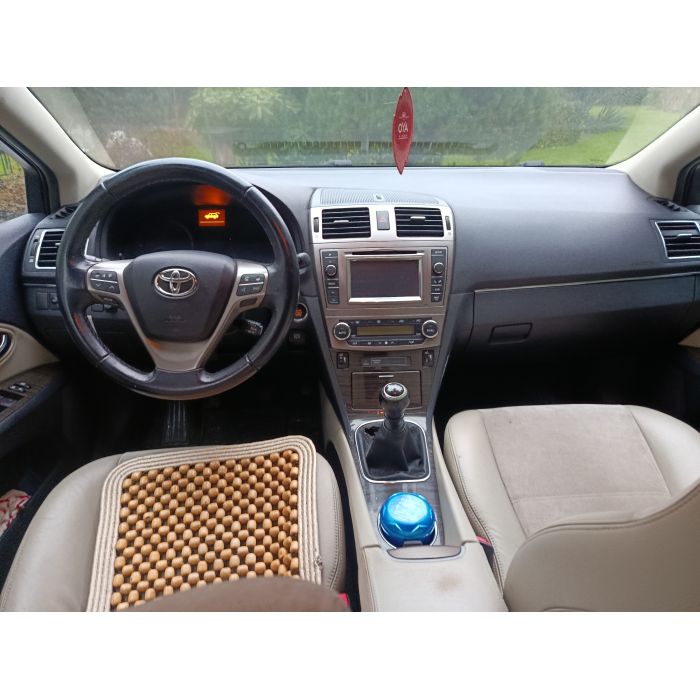 SPRZEDAM ŁADNY I OSZCZĘDNY SAMOCHÓD TOYOTA AVENSIS D4D 2,0