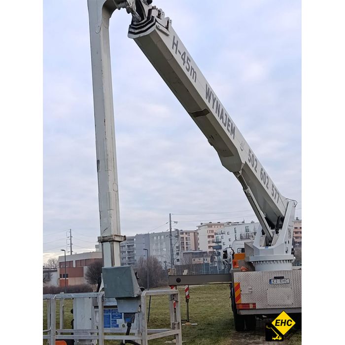 Wynajem dźwigów samojezdnych do 50 ton i podnośników koszowych do 70 metrów