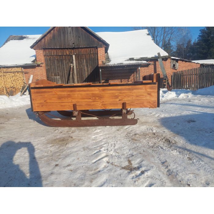 Sprzedaż sani zimowych