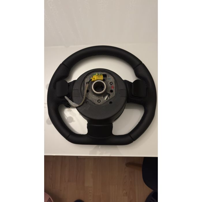 Kierownica z łopatkami S-Line