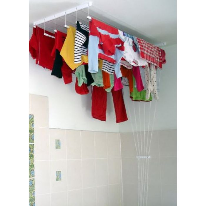 Monter SUSZARKI sufitowe.