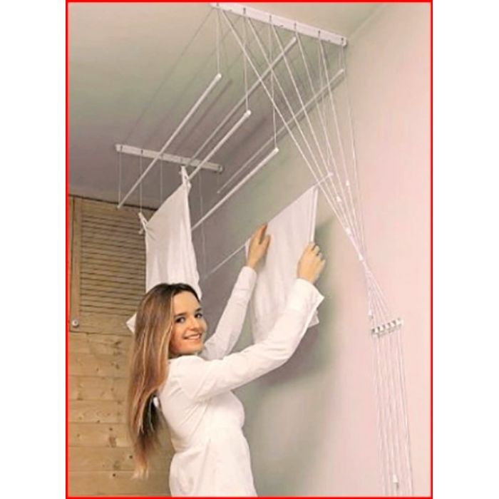 Monter SUSZARKI sufitowe.