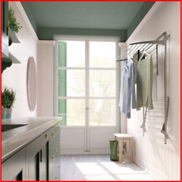 Monter SUSZARKI sufitowe.