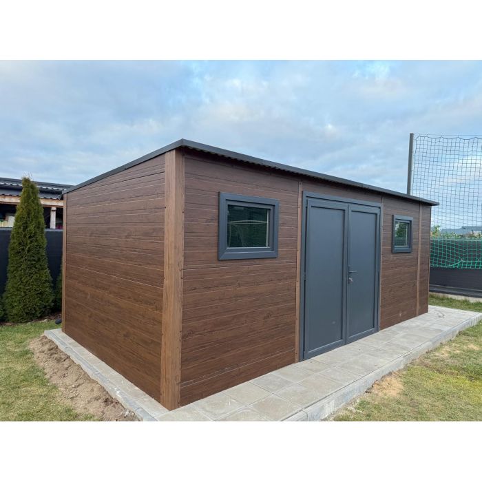 Garaż z płyty warstwowej ocieplany 5,5 x 3 + wiata 0,5x 3m