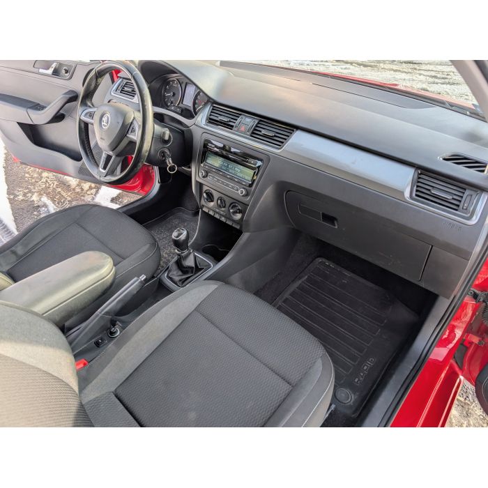 Škoda Rapid Spaceback 1.2 TSI 85 KM ACTIVE MAX, niski przebieg,klimatyzacja