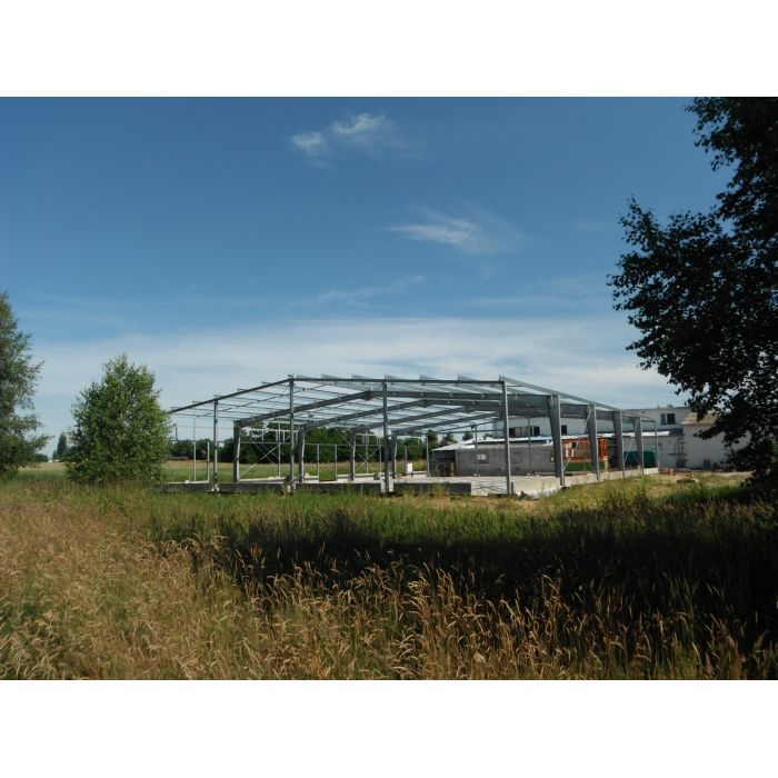 KONSTRUKCJA STALOWA HALI 12 M x 20 M x 4,0 M CENA 45 600,00 zł