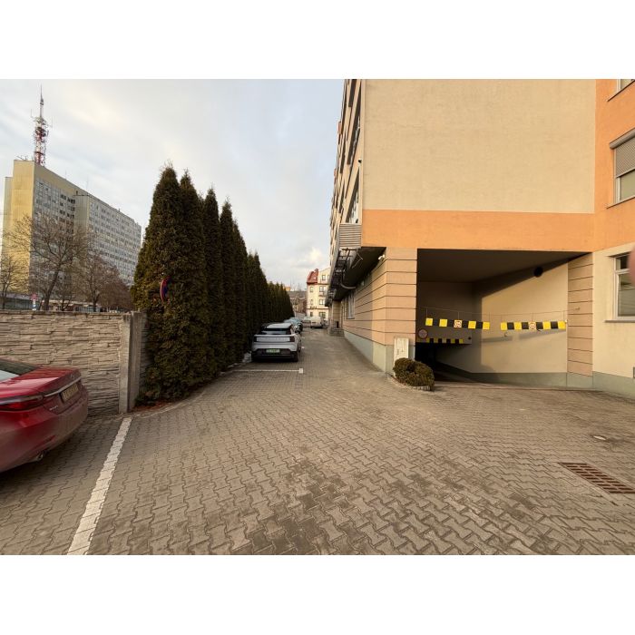 Lokal Użytkowy 171 m²|Parter|Warszawska 21|vis a vis Galerii Korona