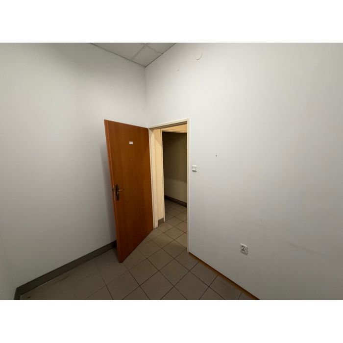 Lokal Użytkowy 171 m²|Parter|Warszawska 21|vis a vis Galerii Korona