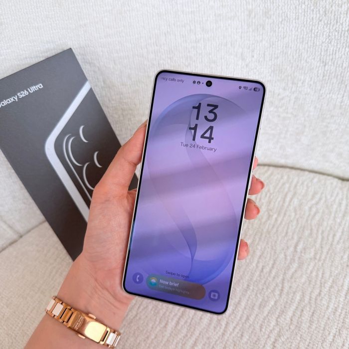 Samsung Galaxy S26 Ultra , Samsung Galaxy S26, Samsung Galaxy S26+ ,Samsung Galaxy S25 Ultra , Samsung  S25, Samsung Galaxy Z Fold7, Apple iPhone 17 Pro Max, iPhone 17 Pro, iPhone 17 , iPhone Air , iPhone 16 Pro Max, iPhone 16 Pro, iPhone 16